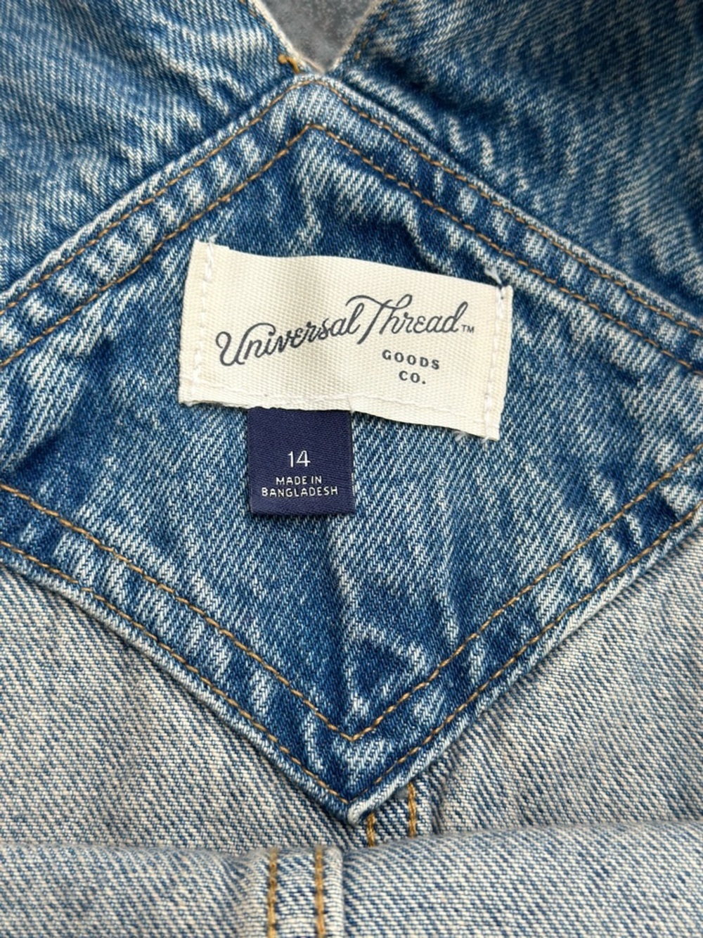 Universal Thread Blue Denim Distressed Overall Shorts Front Back Pockets - Picture 9 of 11